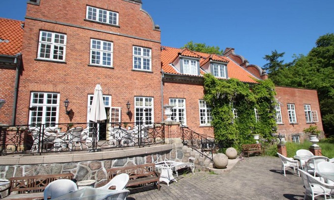 Hornbaek Hotel | Sauntehus Castle Hotel