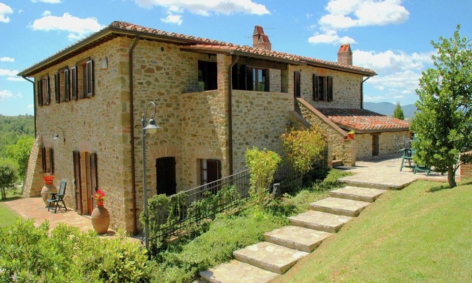 Popoltaio-Schiacciato Other | Scenic Farmhouse with Pool