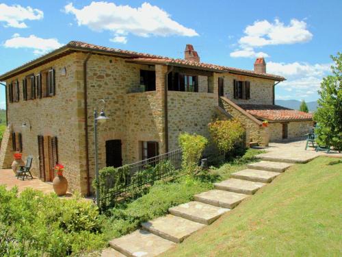 Popoltaio-Schiacciato House | Scenic Farmhouse with Pool