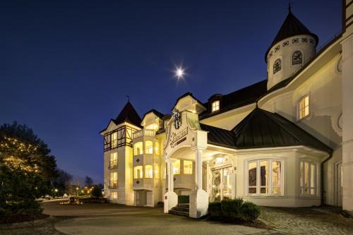 Nachrodt-Wiblingwerde Hotel | Schloss Hotel Holzrichter