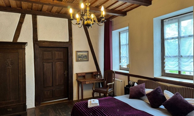 Kastellaun Hotel | Schloss Hotel Kastellaun