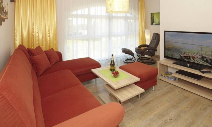 Stolpe Apartment | Schwalbennest LH-204 - Cozy vacation apartment Landhof Schwalbennest LH-204