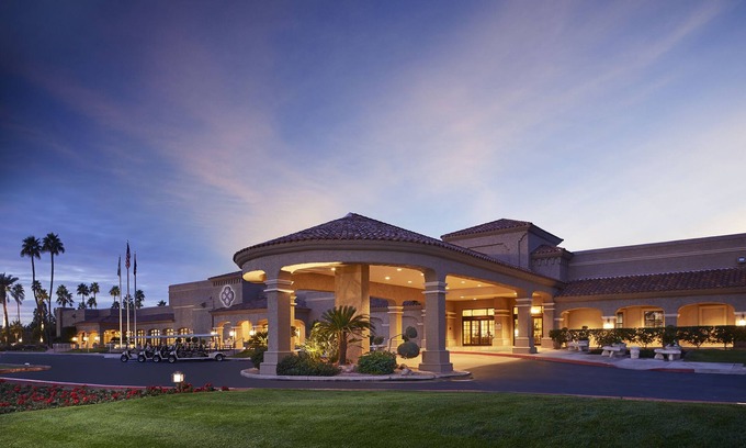 South Scottsdale Resort | Scottsdale Plaza Resort
