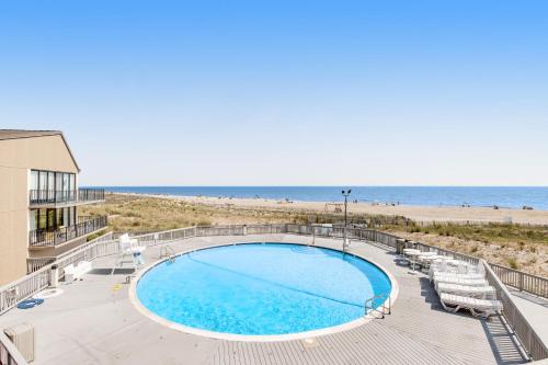 Bethany Beach Apartment | Sea Colony Edgewater House V