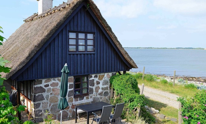 Mesinge House | Seaside Escape in Hindsholm - By Traum Ferienwohnungen