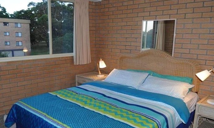 Nelson Bay Apartment | Seaspray- Walk to the beach