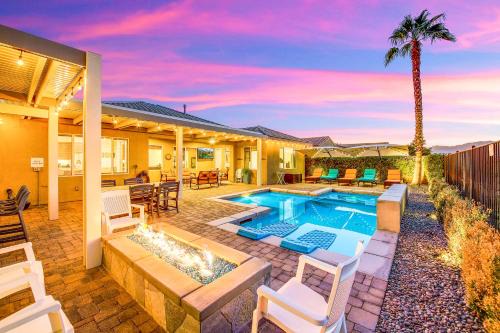 Terra Lago House | Secluded Private Golf Pool Home with Game Room