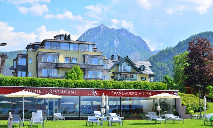 Strobl Hotel | Seehotel Brandauer's Villen