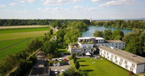 Ketsch Hotel | SeeHotel Ketsch