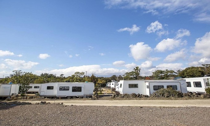 Pyoseon House | Seogwipo Pyoseoncaravan