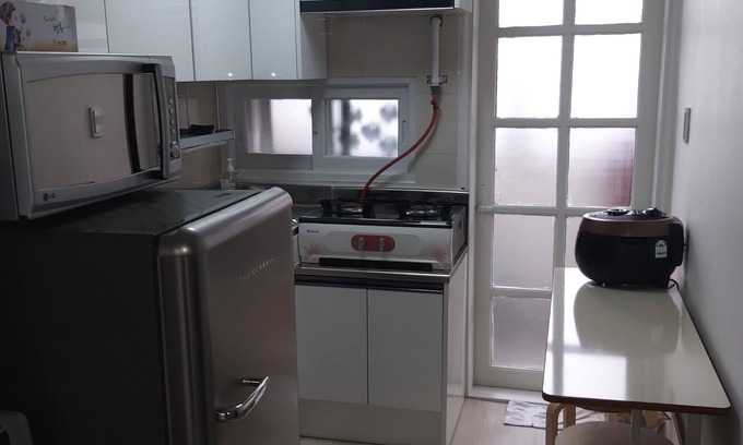 Ik-tong Apartment | Seosan Christian family guest house