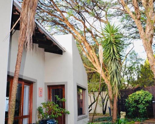 Douglasdale Apartment | Serendipity Cottage