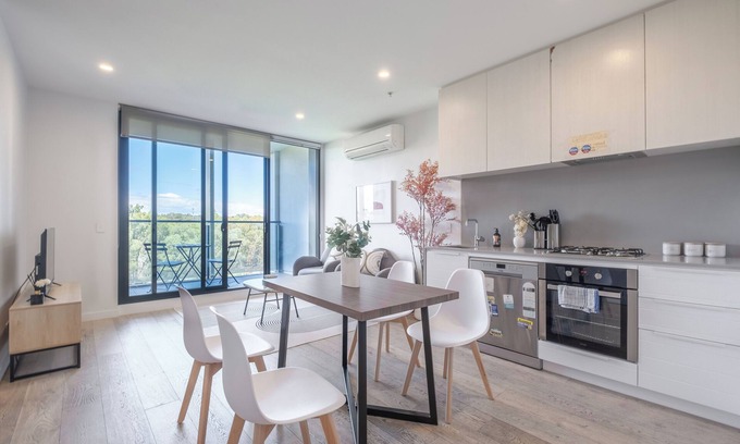 Parkville Apartment | Serene 2BR2BA Apt in Parkville Pool Gym Parkin