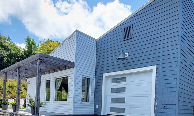 Smiths Cove House | Serenity at The Cove - Newly Built Duplex in 2023!