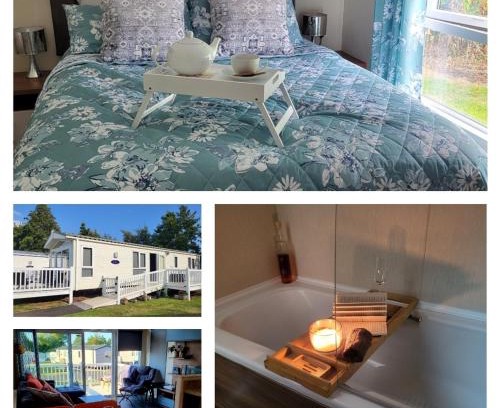 Prestonpans Resort | Seton Sands Holiday Village 2 Bedroom En-Suite Caravan with Bath