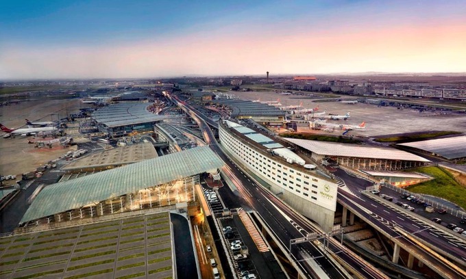 Tremblay-les-Gonesse Hotel | Sheraton Paris Charles de Gaulle Airport Hotel