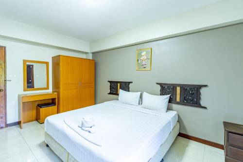Lat Krabang Hotel | Silver Gold Garden, Suvarnabhumi Airport