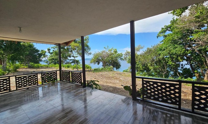 Maria House | Siquijor Cottage Lynn with Solar System