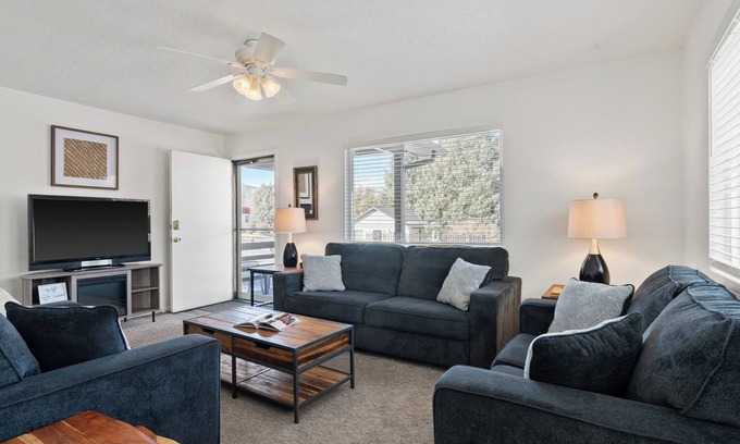 Lava Hot Springs House | Six bedrooms with lots of space and close to everything