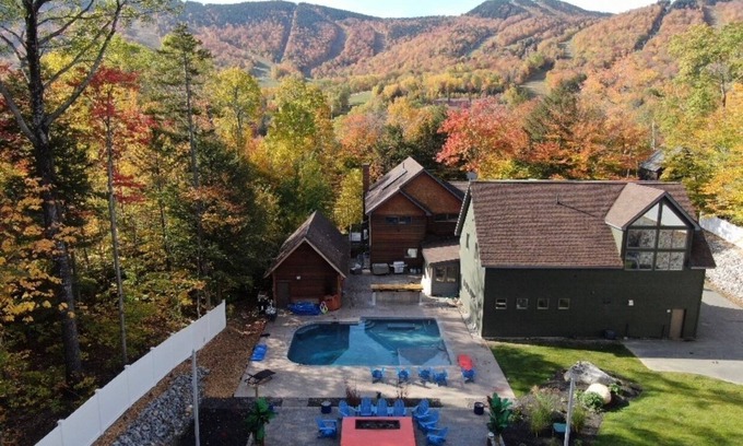 Sunday River Area House | Ski in, ski out! Custom Spa Retreat. Direct access to Sunday River Resort