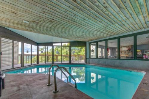 Chalet Village House | Ski View Resort #208
