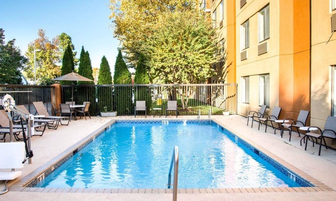 University Place Hotel | Sleep Inn University Place