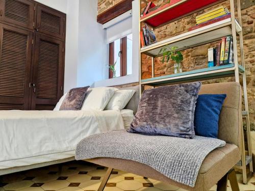 Casco Viejo Apartment | Small loft at Casa Neuman, Casco Antiguo