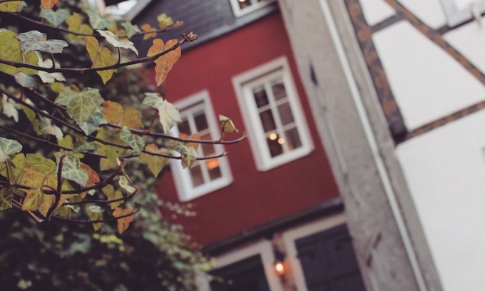 Bad Kreuznach House | Small old town vacation home with garden. And heart.