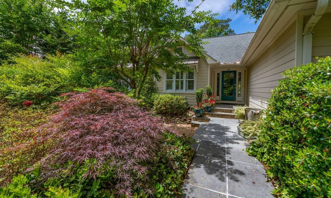 Wilmington House | Small private water front community on a tidal creek.