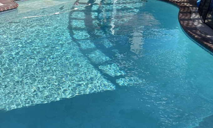 Willow Glen House | Solar Heated Pool, Staycation Lovely 3bed/2ba Home