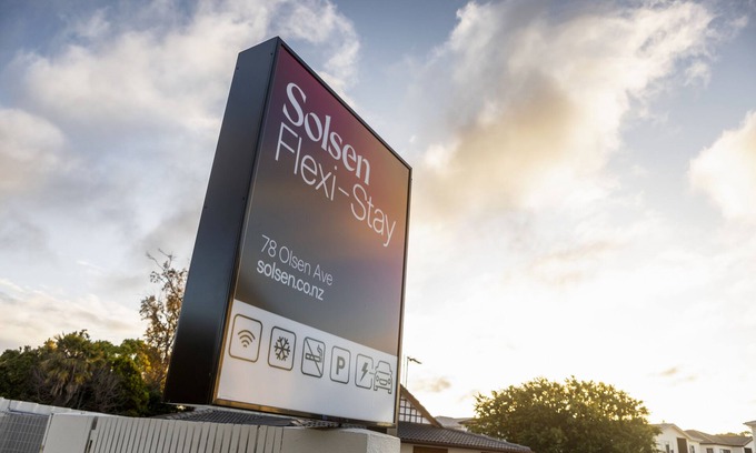 Hillsborough Hotel | Solsen Motel