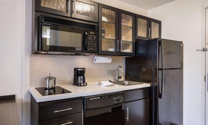Nassau Bay Hotel | Sonesta Simply Suites Houston – NASA Clear Lake