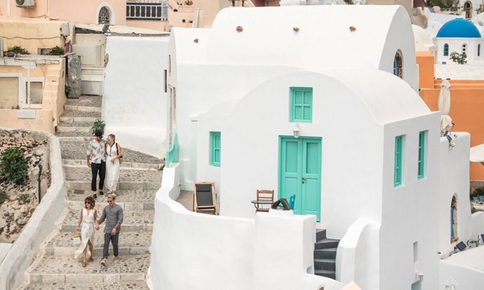Oia Apartment | Sophia Castle View