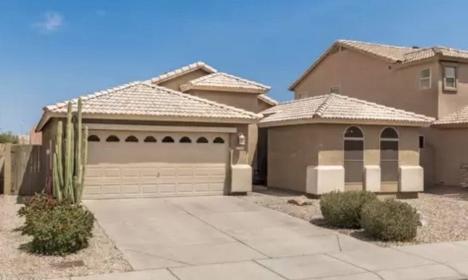South Mountain House | South Mountain House