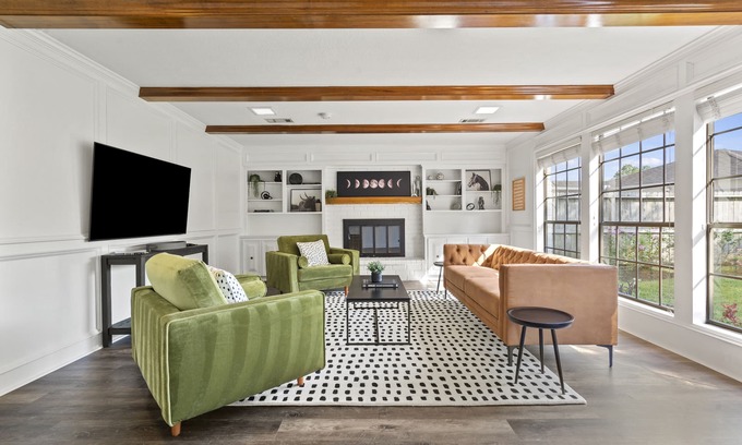 Clear Lake House | SPACEous retreat with hot tub, high-speed wifi, and game room