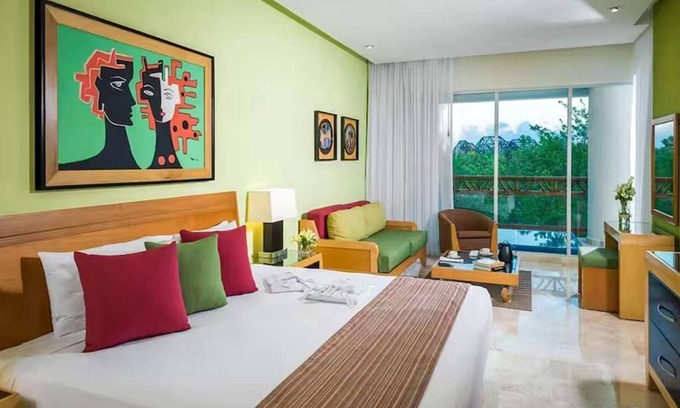 Villa Juarez Apartment | Spacious 2BR Suite with Private Plunge Pool
