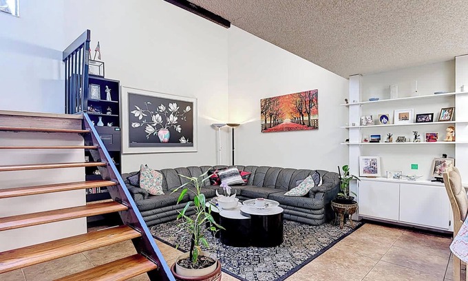 Fontainebleau House | Spacious 3BR Home with Pool Access