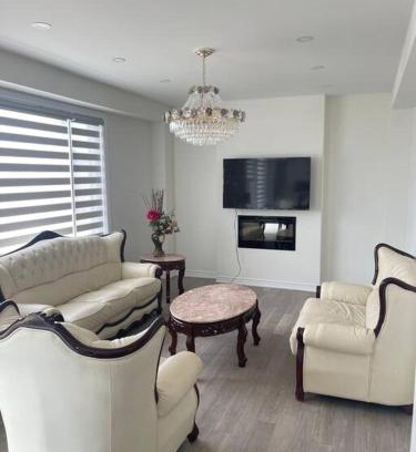 Wasaga Beach House | Spacious Beachside Retreat in Wasaga Beach