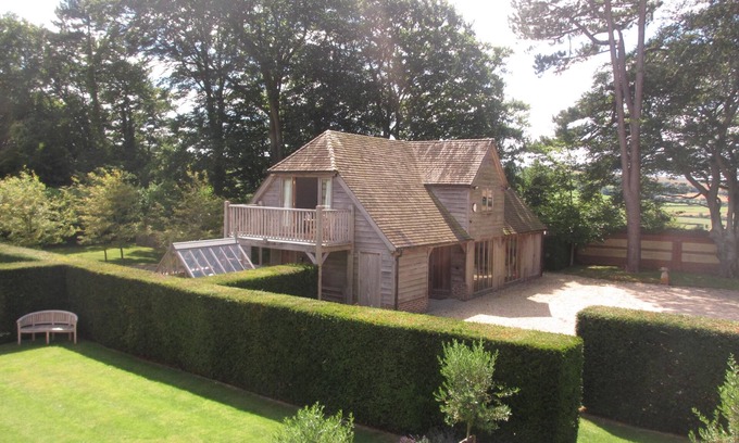 Ebbesborne Wake House | Spacious comfort with breathtaking views, in a peaceful private location.
