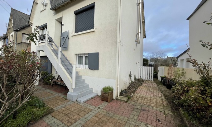 Saint-Brieuc House | Spacious house with garden