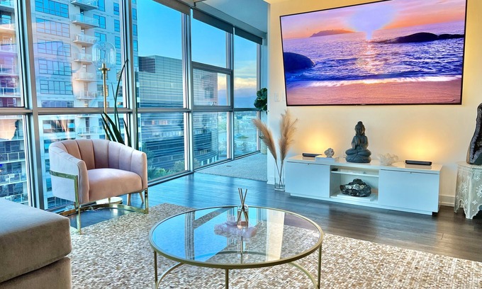 Santa Ana Condo | Spacious Luxury High-rise 2bd 2ba w/pool spa & gym