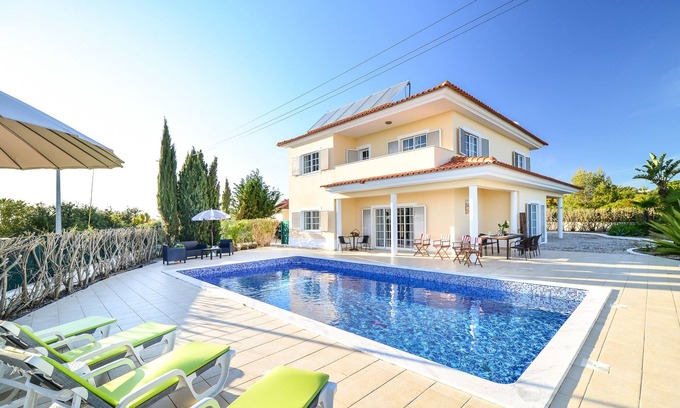 Mato Serrao Villa | Spacious, modern villa with private swimming pool and sea view