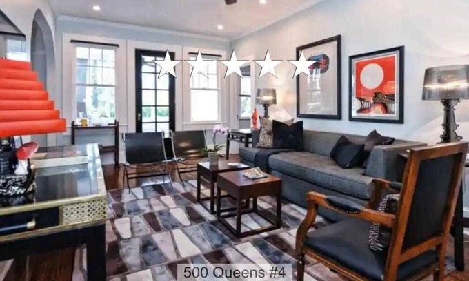 Cherry Condo | Spacious Myers Park 2BR King Condo | Porch