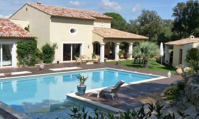 Les Brugassieres Villa | spacious villa 250 m² on fully enclosed land of 1 hectare pets welcome