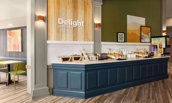 Mystic Hotel | Spark by Hilton Mystic Groton