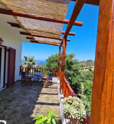 Armenistis Apartment | SPITIKARIOTIKO Pergola Home