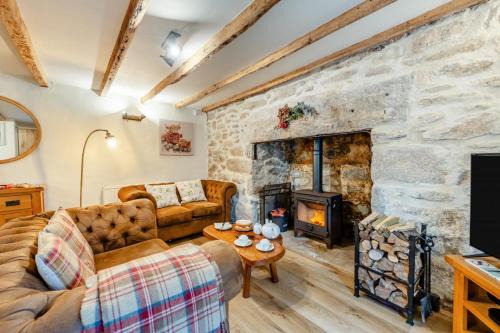 Newton Abbot House | Splash Cottage
