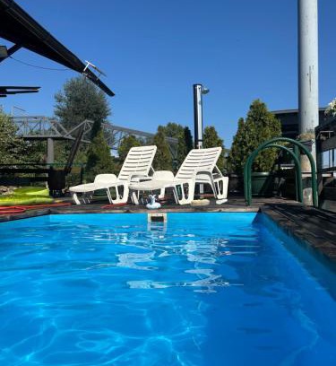 Novi Beograd Villa | Splav na Savi KALIVARIJA