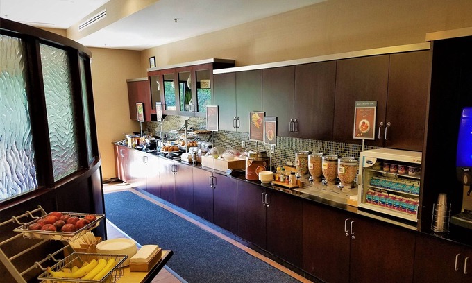 Modesto Hotel | SpringHill Suites by Marriott Modesto