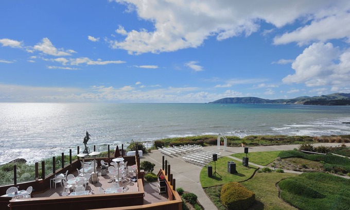 Pismo Beach Hotel | Spyglass Inn